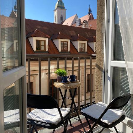 Audrey Hepburn Apartment Old Town Air Conditioned 브라티슬라바 외부 사진