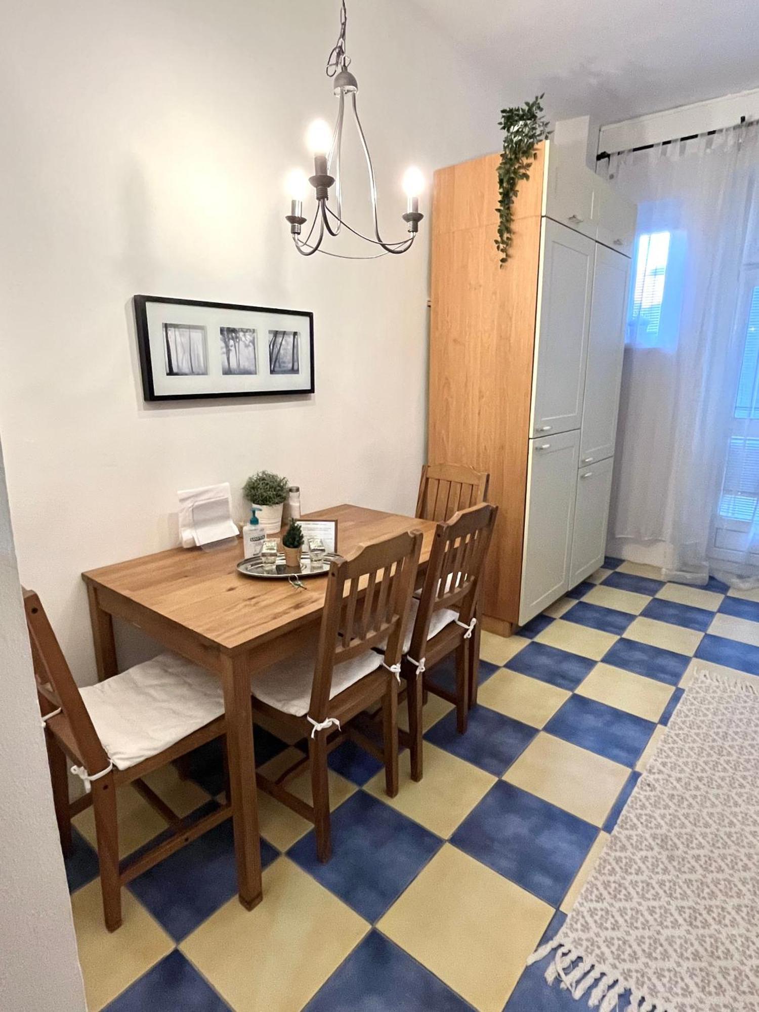 Audrey Hepburn Apartment Old Town Air Conditioned 브라티슬라바 외부 사진