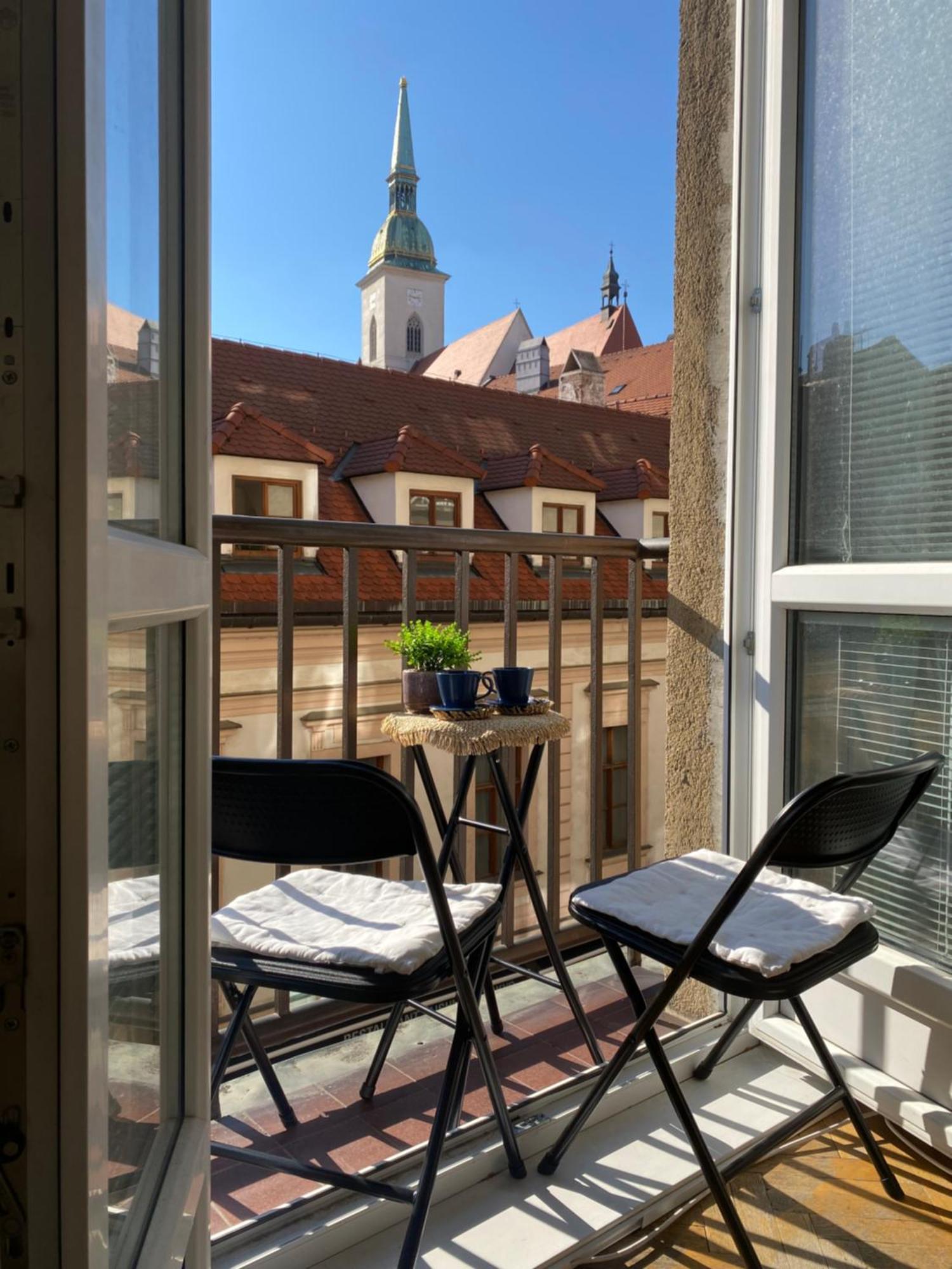 Audrey Hepburn Apartment Old Town Air Conditioned 브라티슬라바 외부 사진